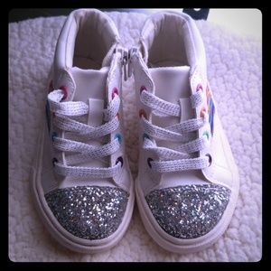 Children's place tennis shoes